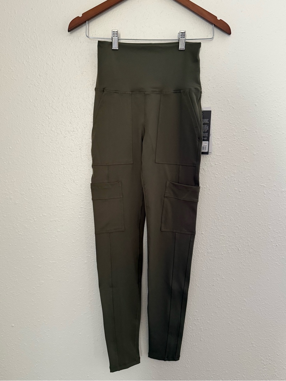 Glyder Moss Olive Green High Rise Cargo Pocket Leggings Small NWT